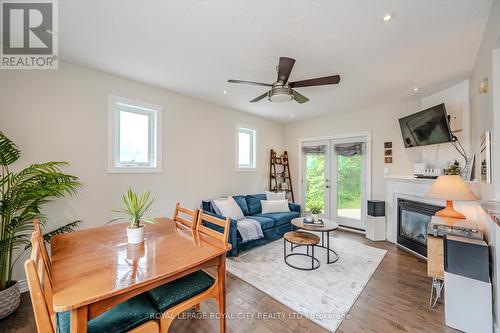 237 Elizabeth Street, Guelph, ON - Indoor With Fireplace