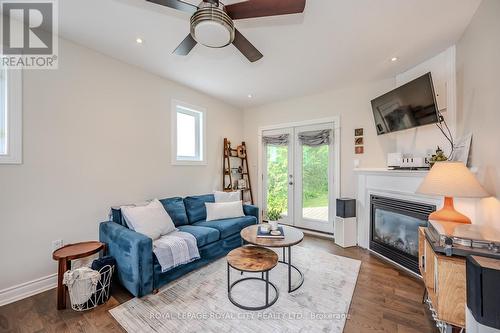 237 Elizabeth Street, Guelph, ON - Indoor Photo Showing Living Room With Fireplace