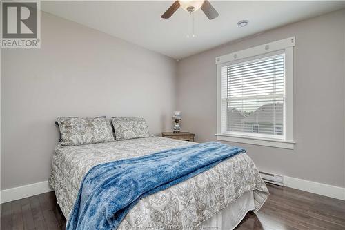 19 Poitou Crt, Dieppe, NB - Indoor Photo Showing Bedroom