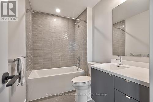1208 - 3200 William Coltson Avenue, Oakville, ON - Indoor Photo Showing Bathroom