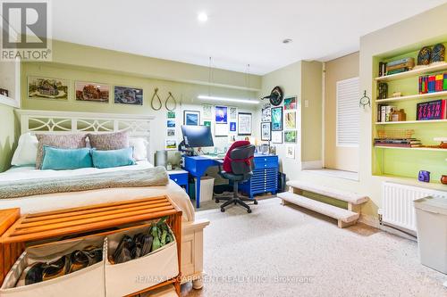 19 Jackson Avenue, Toronto, ON - Indoor Photo Showing Bedroom