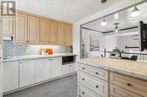 10 - 2145 Sherobee Road, Mississauga (Cooksville), ON - Indoor Photo Showing Kitchen