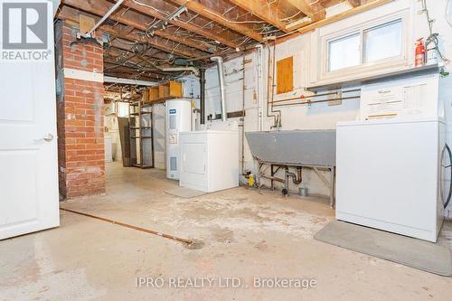 183 Clearbrooke Circle, Toronto, ON - Indoor Photo Showing Basement