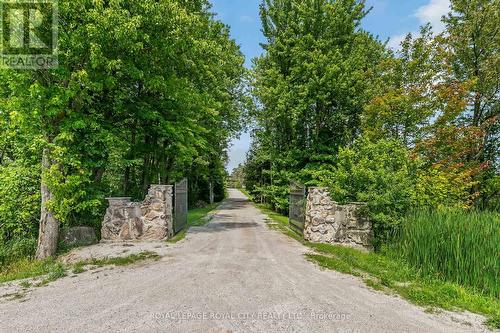 12297 Regional Rd 25, Halton Hills, ON - Outdoor