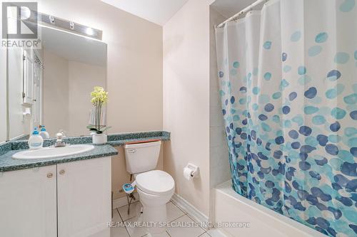 19 Checkerberry Crescent, Brampton, ON - Indoor Photo Showing Bathroom