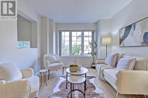 179 - 80 Acorn Place, Mississauga, ON - Indoor Photo Showing Living Room