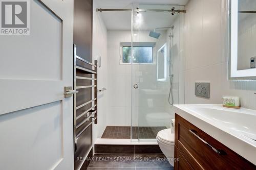 2550 Misener Crescent, Mississauga, ON - Indoor Photo Showing Bathroom