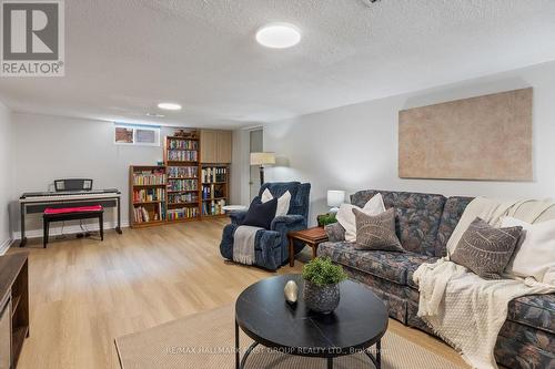 81 Gilroy Drive, Toronto, ON - Indoor Photo Showing Living Room