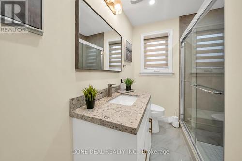 57 Blakemanor Boulevard, Toronto, ON - Indoor Photo Showing Bathroom