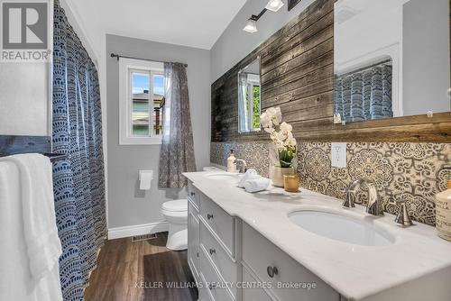 2213 Spring Street, Innisfil, ON - Indoor Photo Showing Bathroom