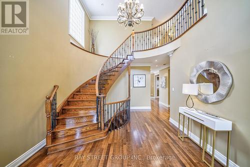 32 Ridgestone Drive, Richmond Hill, ON - Indoor Photo Showing Other Room