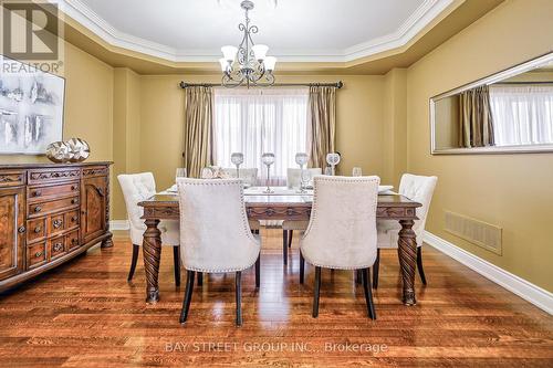 32 Ridgestone Drive, Richmond Hill, ON - Indoor Photo Showing Dining Room