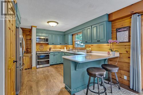 150 Adam And Eve Road, Galway-Cavendish And Harvey, ON - Indoor Photo Showing Kitchen