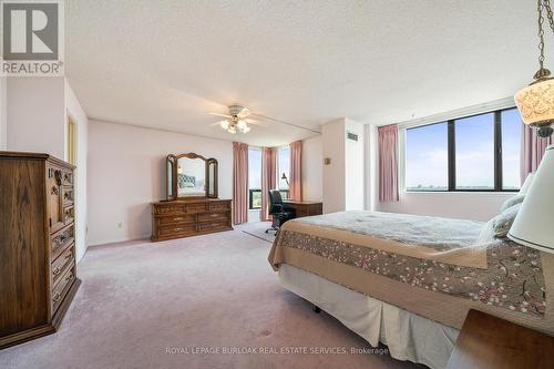1602 - 200 Robert Speck Parkway, Mississauga, ON - Indoor Photo Showing Bedroom
