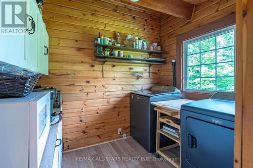 729 County Rd 49, Kawartha Lakes, ON - Indoor Photo Showing Laundry Room