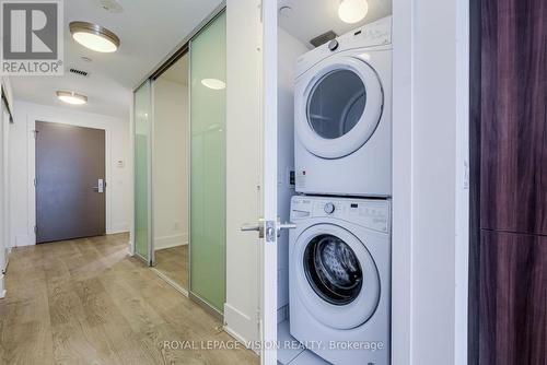 419 - 55 Merchant'S Wharf, Toronto, ON - Indoor Photo Showing Laundry Room