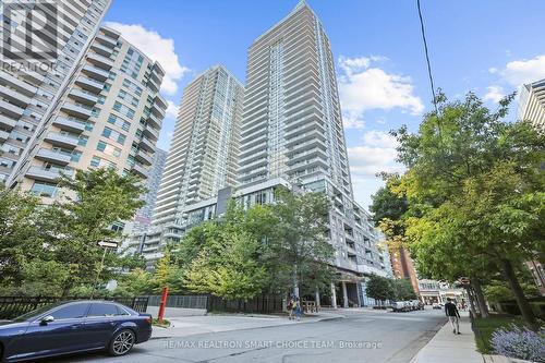 202 - 98 Lillian Street, Toronto, ON - Outdoor With Facade