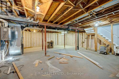6302 Tenth Line, Mississauga, ON - Indoor Photo Showing Basement