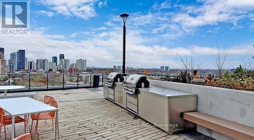 1909 - 251 Jarvis Street, Toronto, ON - Outdoor With View