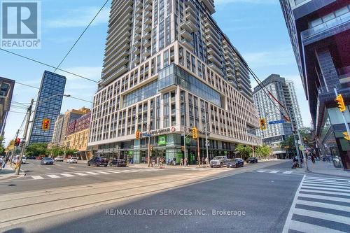 1909 - 251 Jarvis Street, Toronto, ON - Outdoor With Balcony With Facade