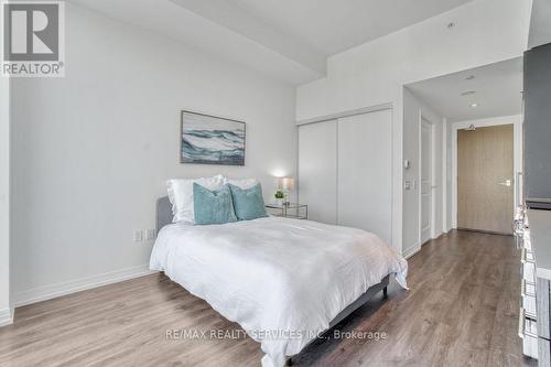 1909 - 251 Jarvis Street, Toronto, ON - Indoor Photo Showing Bedroom