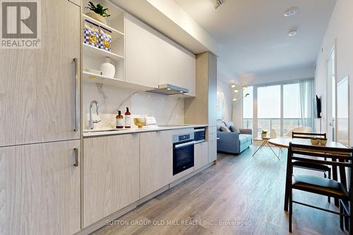 6807 - 55 Cooper Street, Toronto, ON - Indoor