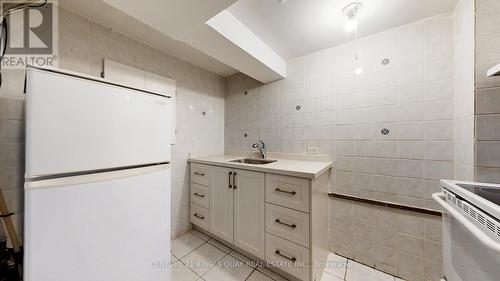 48 Frank Rivers Drive, Toronto, ON - Indoor Photo Showing Kitchen