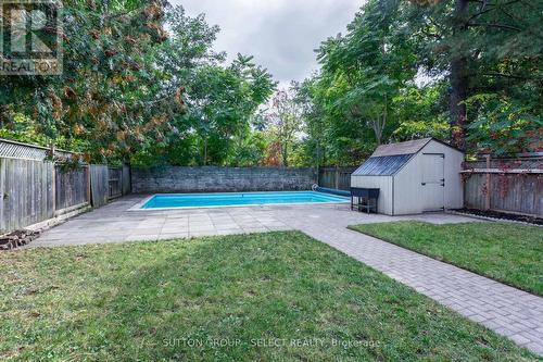 581 Central Avenue, London, ON - Outdoor With In Ground Pool With Backyard