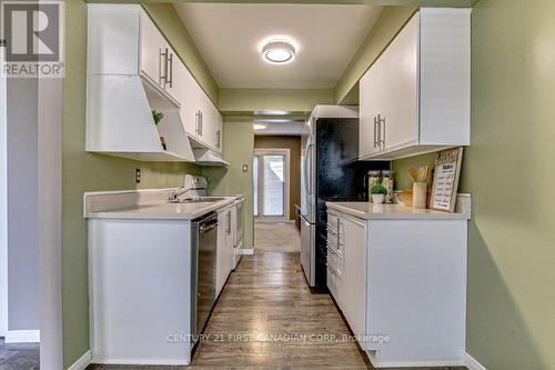 33 - 1845 Aldersbrook Road, London, ON - Indoor Photo Showing Laundry Room