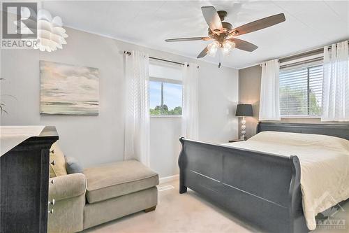 1952 Old Carp Road, Carp, ON - Indoor Photo Showing Bedroom