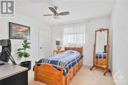 1952 Old Carp Road, Carp, ON - Indoor Photo Showing Bedroom