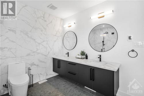 85 Chippewa Avenue, Ottawa, ON - Indoor Photo Showing Bathroom