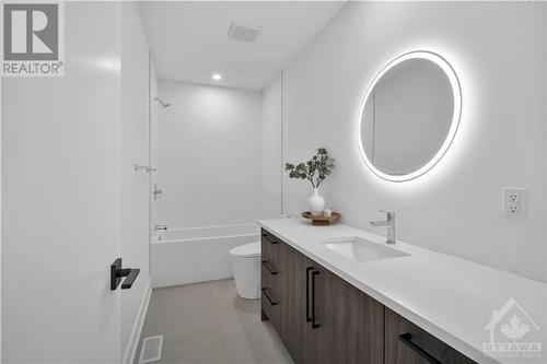 Full Bath - 85 Chippewa Avenue, Ottawa, ON - Indoor Photo Showing Bathroom