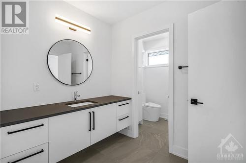 Shared Bath for Bedroom 3 and 4 - 85 Chippewa Avenue, Ottawa, ON - Indoor Photo Showing Bathroom