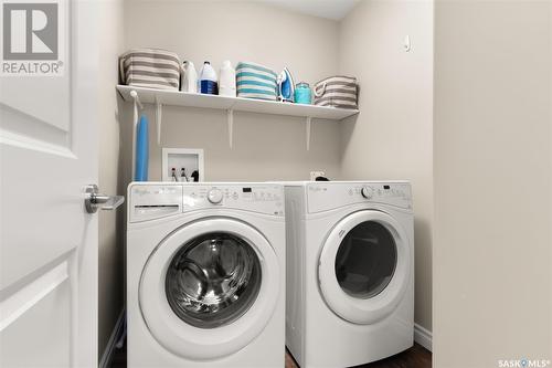 131 Plains Circle, Pilot Butte, SK - Indoor Photo Showing Laundry Room