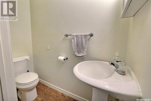 4170 Castle Road, Regina, SK - Indoor Photo Showing Bathroom