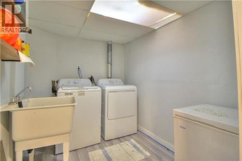 91 Birchwood, Moncton, NB - Indoor Photo Showing Laundry Room