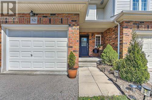 821 Silverfox Crescent, London, ON - Outdoor