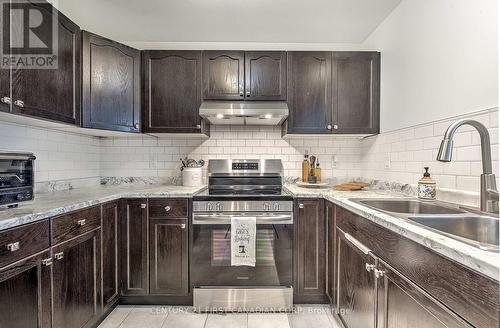 821 Silverfox Crescent, London, ON - Indoor Photo Showing Kitchen With Double Sink With Upgraded Kitchen