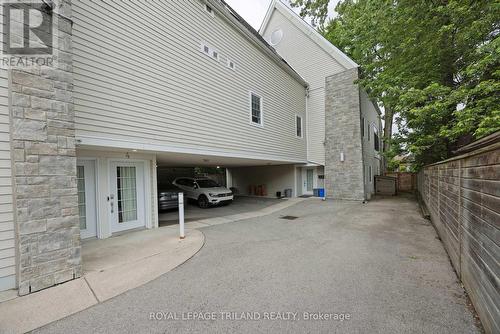 3 - 628 Dufferin Avenue, London, ON - Outdoor With Exterior