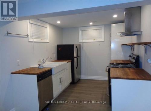 Lower - 83 Britannia Avenue, London, ON - Indoor Photo Showing Kitchen