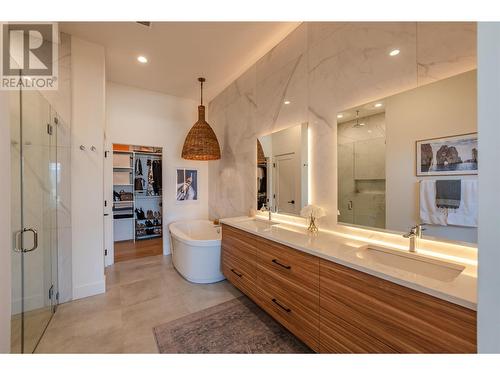 120 Fawn Court, Penticton, BC - Indoor Photo Showing Bathroom