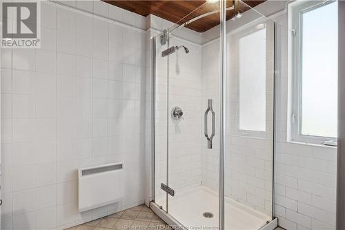 176 Church St, Moncton, NB - Indoor Photo Showing Bathroom