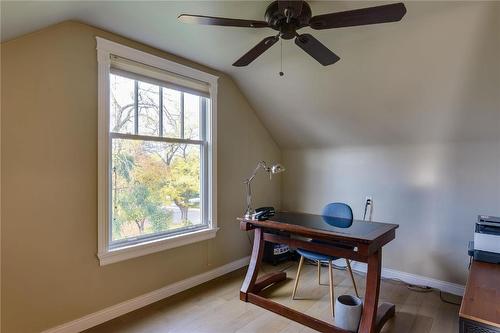 1349 Orchard Drive, Kelowna, BC - Indoor Photo Showing Other Room