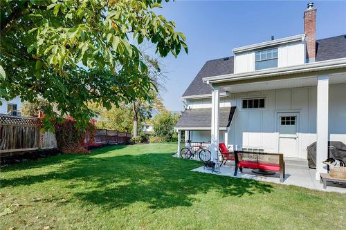 1349 Orchard Drive, Kelowna, BC - Outdoor