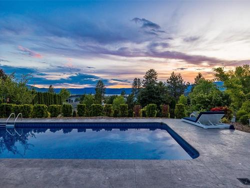 4320 Bedford Road, Kelowna, BC - Outdoor With In Ground Pool With View