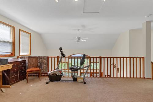 5600 Hartnell Road, Vernon, BC - Indoor Photo Showing Other Room