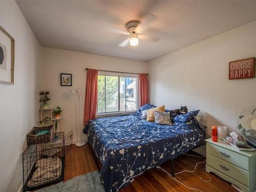 294 Norton Street, Penticton, BC - Indoor Photo Showing Bedroom