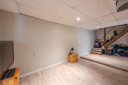 294 Norton Street, Penticton, BC - Indoor