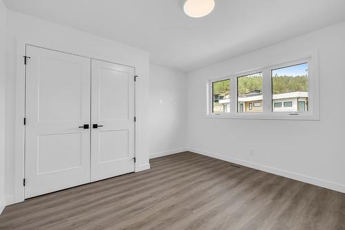 981 Lochness Street, Kelowna, BC - Indoor Photo Showing Other Room